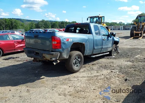 2013 Chevrolet Silverado 2500Hd Lt from USA, damaged, VIN 1GC2KXCG0DZ170896